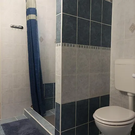 Krisztinusz Vendeghaz