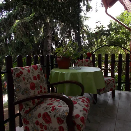 Apartment Krisztinusz Vendeghaz Fonyod